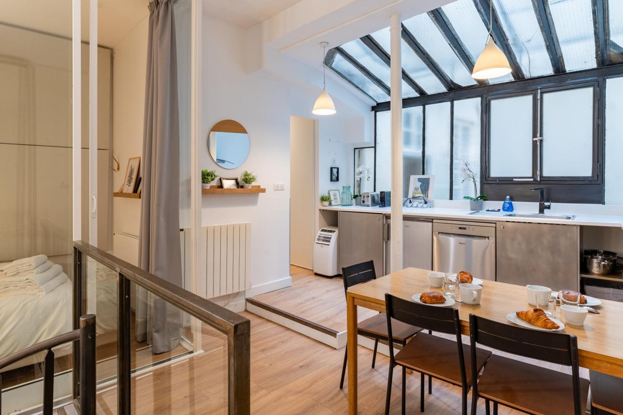 St Germain Sartre Chicsuites باريس المظهر الخارجي الصورة